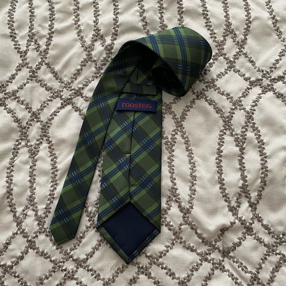 Rooster Neck Tie - Picture 3 of 4